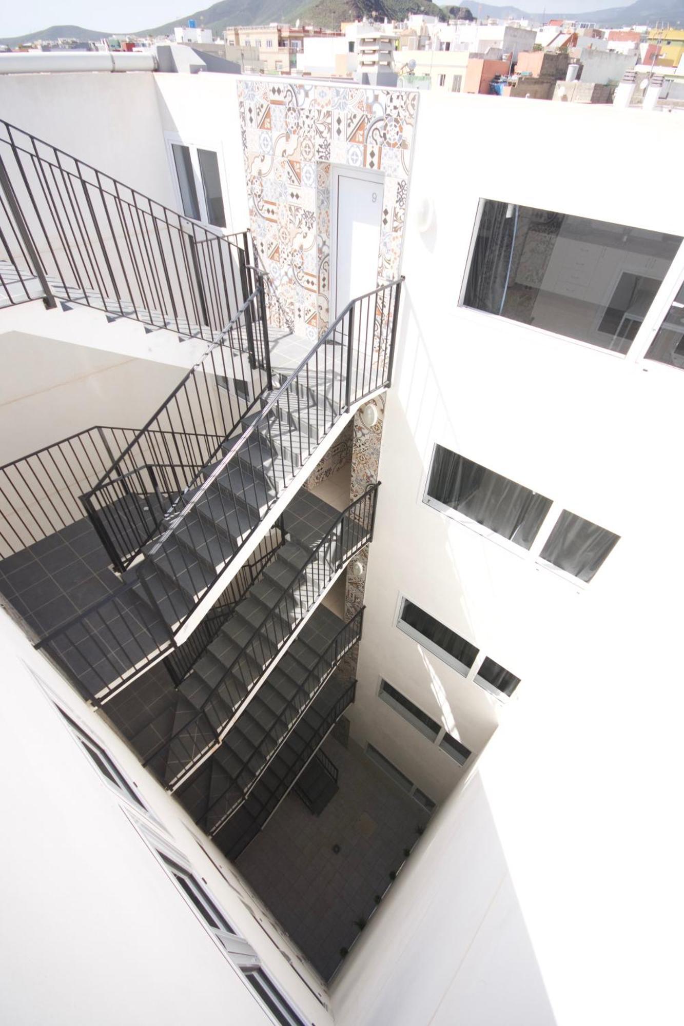 Apartamentos A 10 Minutos Del Aeropuerto Carrizal Екстериор снимка