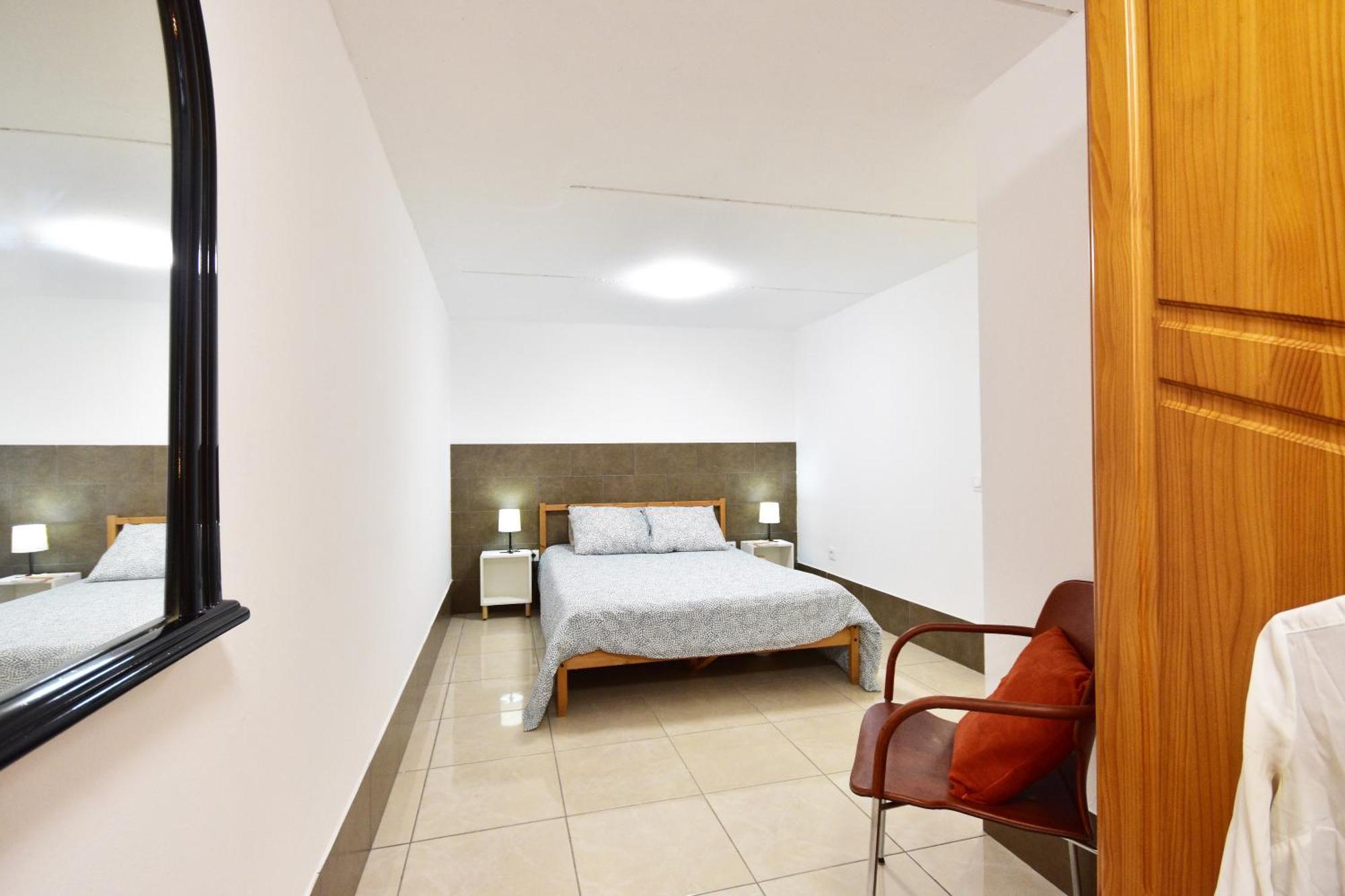 Apartamentos A 10 Minutos Del Aeropuerto Carrizal Екстериор снимка